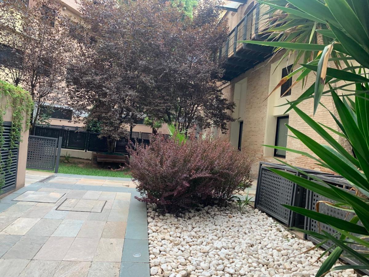 Apartamento Proximo Al Centro De 2 Dormitorios Con Piscina. Севилья Экстерьер фото