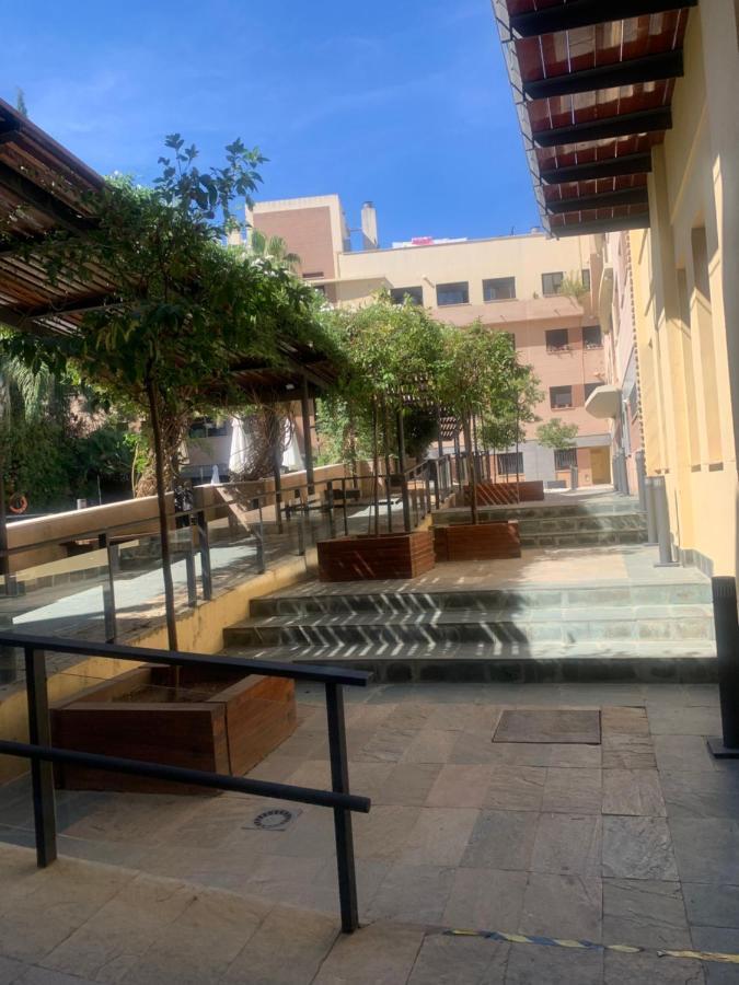 Apartamento Proximo Al Centro De 2 Dormitorios Con Piscina. Севилья Экстерьер фото