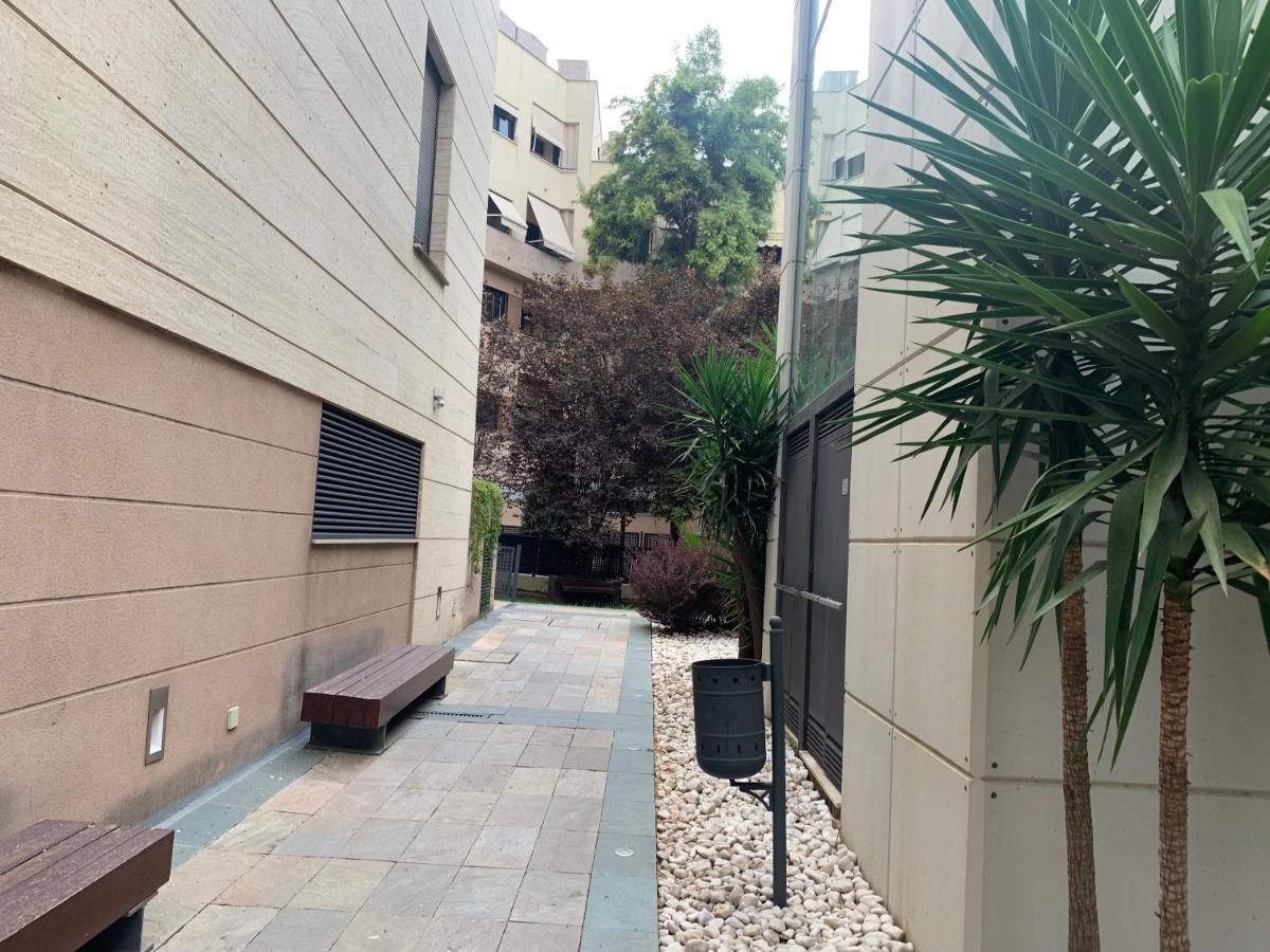 Apartamento Proximo Al Centro De 2 Dormitorios Con Piscina. Севилья Экстерьер фото